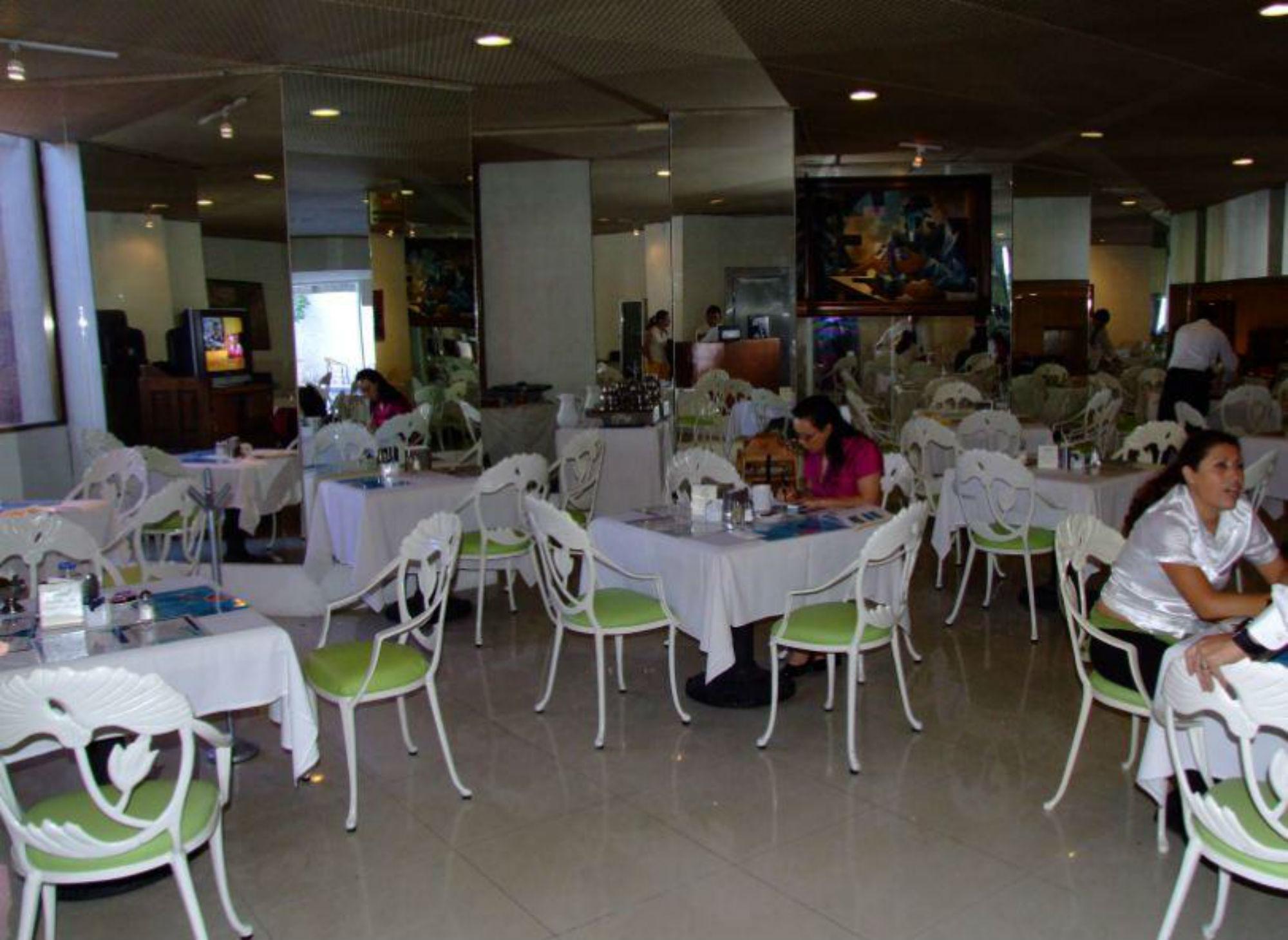 Hotel Laffayette Ejecutivo Guadalajara Exteriör bild